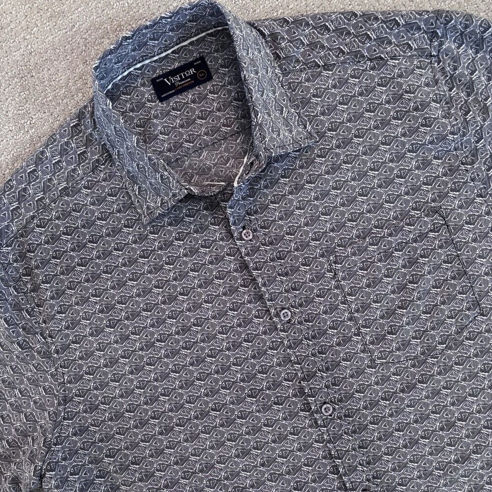 Visitor Premium 4 Way Stretch Men's Short Sleeve Shirt Geometric Fish Coastal XL